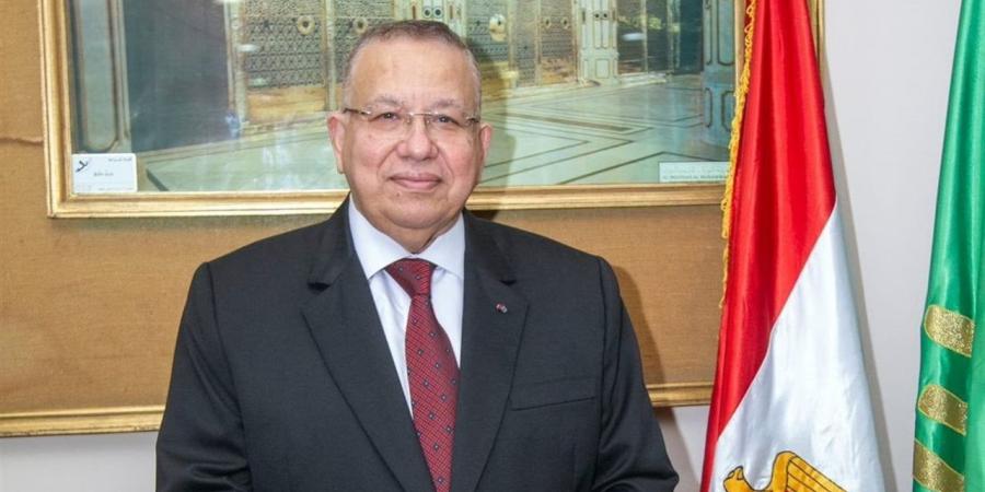 نقيب الأشراف يهنئ خادم الحرمين وولي العهد بنجاح موسم الحج