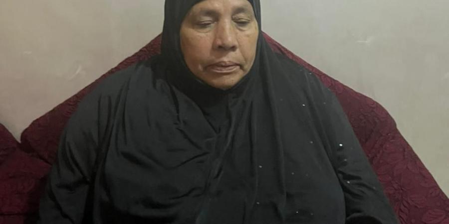 ضيعت عمري عليه .. الحاجة سناء تروي مأساة طردها من منزلها بكفر الشيخ