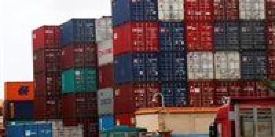 رابحون وخاسرون.. من يدفع ثمن اضطراب التجارة الدولية الآن؟