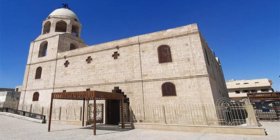 محطة بارزة برحلة العائلة المقدسة.. دير السيدة العذراء بجبل الطير يشهد انتعاشًا سياحيًا