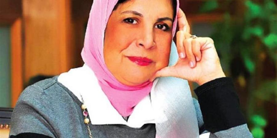 زينب عفيفى: «السماء لا تمطر حكايات» تناقش السرقات الأدبية.. وكسر القوالب تحدٍ