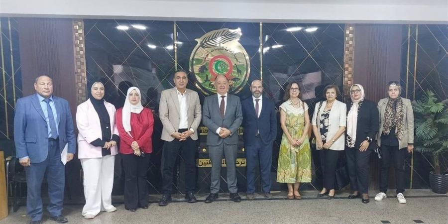 هيئة الخدمات البيطرية تبحث مع وفد أرجنتيني تطوير منظومة الصحة الحيوانية