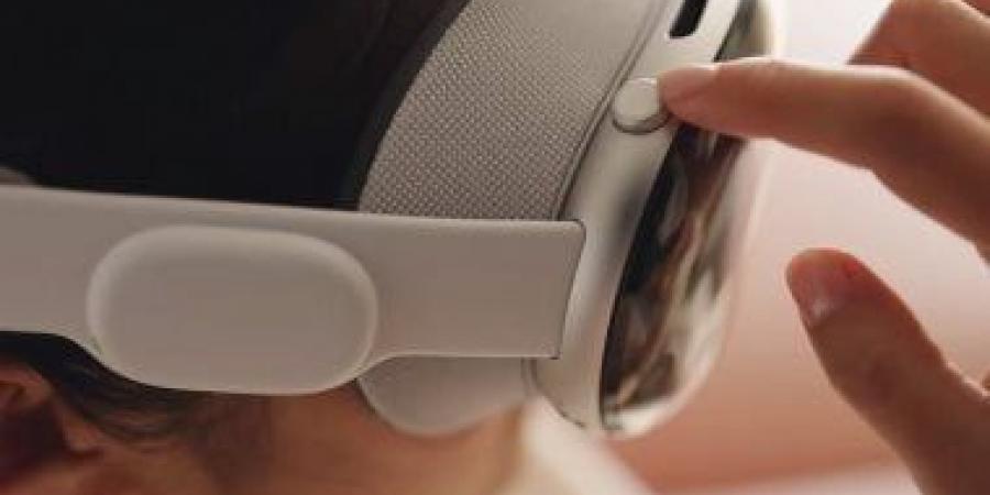 هل تضع أبل نهاية لمشروع Vision Pro؟ الشركة تراهن على النظارات الذكية