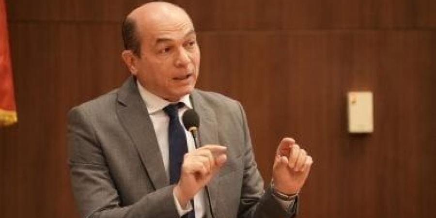 حمدى سطوحى: برنامج صيفى متنوع بمراكز الإبداع ومتحف نجيب محفوظ