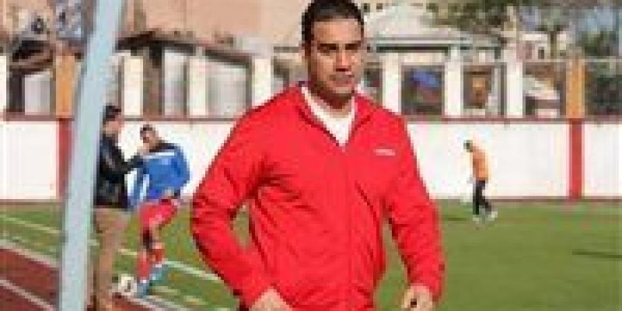 عبداللطيف الدوماني مديرا فنيا لفريق دكرنس في الموسم الجديد بالدوري الممتازب