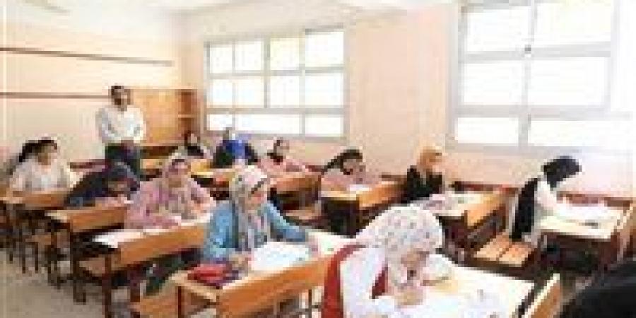 العد التنازلي بدأ.. 12 يومًا فقط تفصل الطلاب عن امتحانات الثانوية العامة 2026