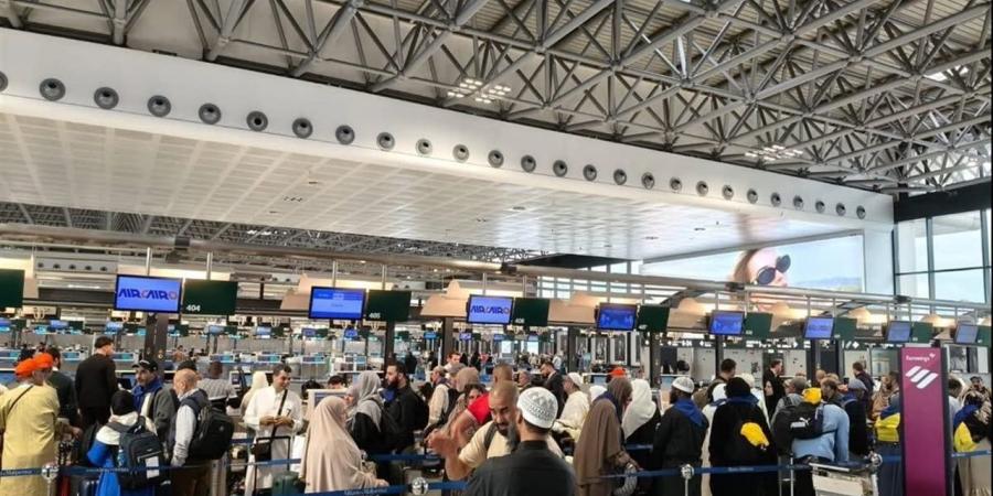 "إير كايرو": رحلاتنا من وإلى عمان منتظمة دون إلغاءات