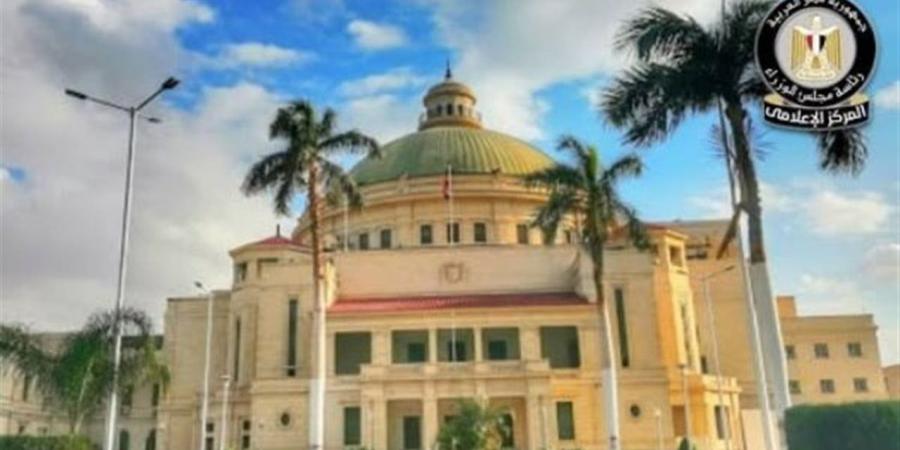 36 جامعة مصرية تدخل تصنيف تايمز العالمي.. والتعليم العالي: قفزة كبيرة بالبحث العلمي وتدويل الجامعات
