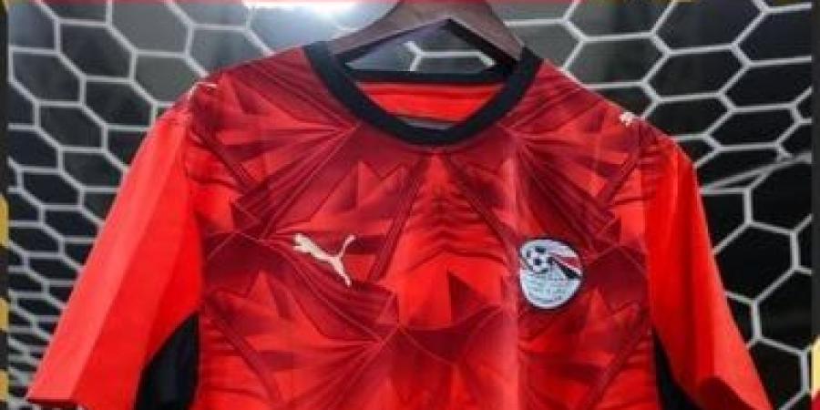 منتخب مصر: لم نتفاجأ بتعديلات فيفا على القميص.. والشركة المُصنعة نفذتها