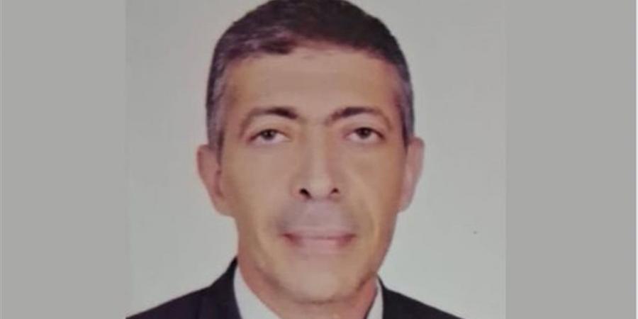 التعليم العالي: باحث بمعهد البحوث الفلكية يبتكر جهازًا يحول الهواء إلى مياه شرب نقية