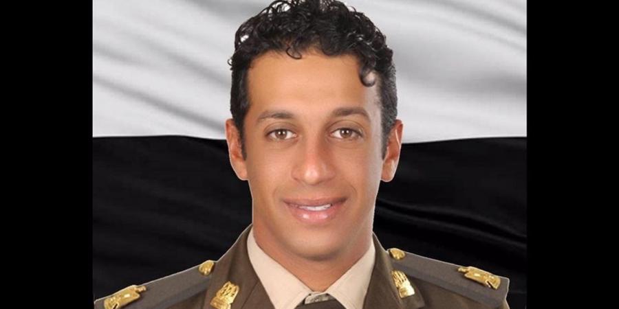 احترافية في التعامل مع العبوات الناسفة.. البطل مقدم شهيد أيمن عبد الحميد (فيديو)