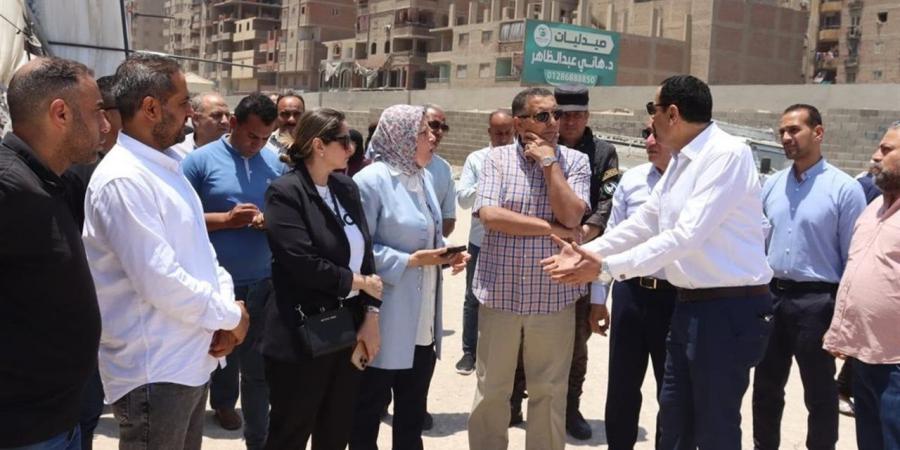 محافظ القليوبية يتفقد أعمال تطوير نزلات الطريق الدائري بشبرا الخيمة