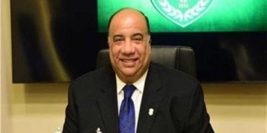 محمد مصيلحى يساند الإسماعيلى بـ100 ألف جنيه فى أزمته الراهنة