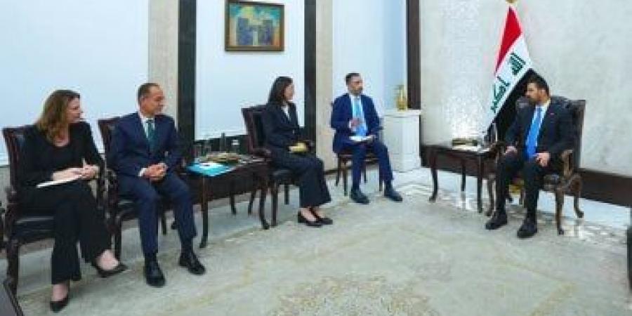 رئيس وزراء العراق يبحث مع مسؤولة أممية ملف المفقودين الكويتيين