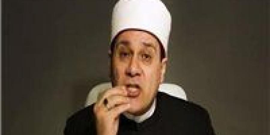مظهر شاهين يفجر مفاجأة شرعية: لا يجوز التبرك بأي ماء على الأرض إلا زمزم