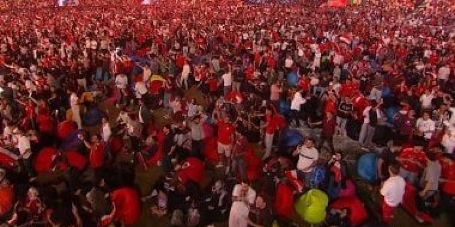 أجواء احتفالية تخطف القلوب فى Fan Zone بالعاصمة الجديدة بعد أداء الفراعنة فى كأس العالم.. فيديو