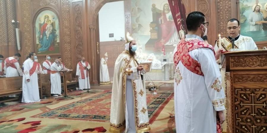 الرهبنة الكرملية بمصر تحتفل بعيد الذبيحة الإلهية
