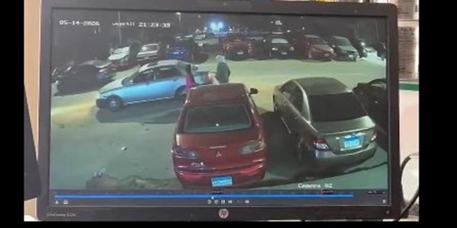 مواطن يستغيث بعد مصرع زوجته وإصابة نجله في حادث دهس: "أطالب بالقصاص العادل"