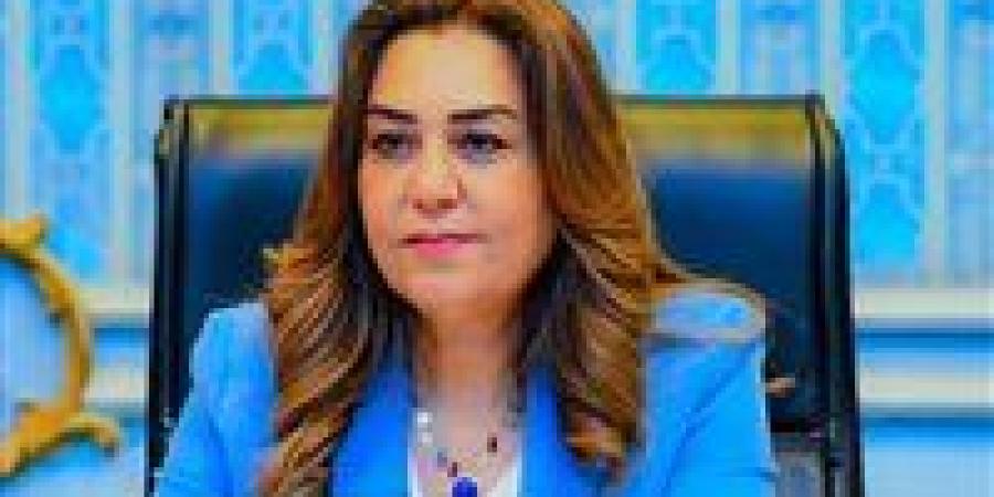 وزيرة التنمية تعلن بدء تشغيل أحدث أجهزة رصد ملوثات الهواء والغازات الدفيئة في 12 محطة بالقاهرة الكبرى