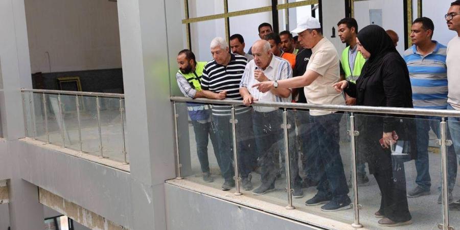 محافظ المنيا يتفقد توسعات الموقف الإقليمي باستثمارات 500 مليون جنيه لخدمة 20 ألف مسافر يوميًا
