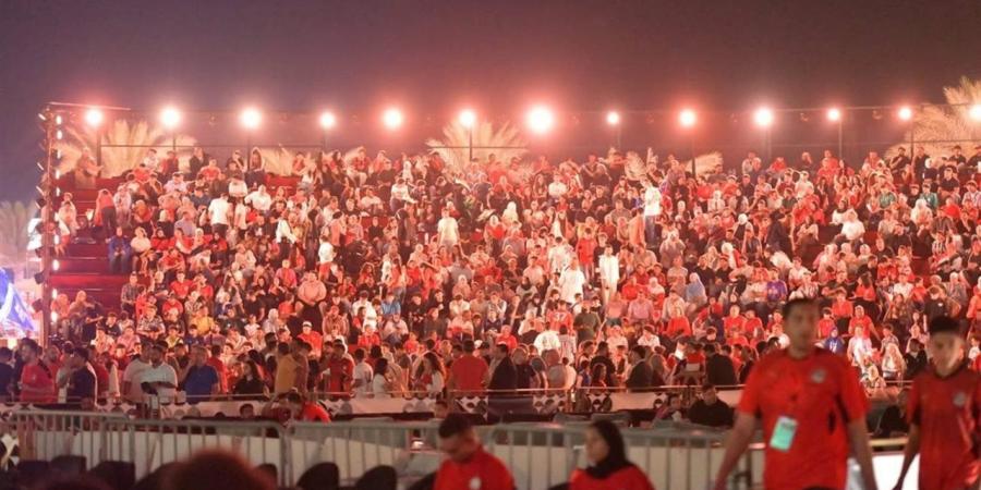 المونوريل مجانًا وحفل لـ«ديسكو مصر».. برنامج "فان زون - EFZ" لمباراة مصر ونيوزيلندا في كأس العالم