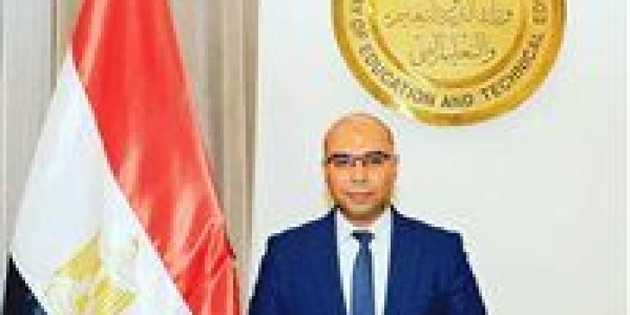 عاجل.. التعليم تكشف مفاجأة في درجات طلاب المدارس الدولية وتحيل 12 مدرسة للتحقيق بسبب مواد الهوية القومية