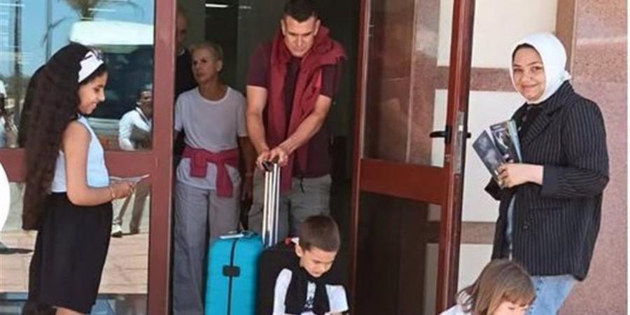 الزملوط: استقبال 160 رحلة طيران شارتر بمرسى مطروح والعلمين منذ بدء الصيف