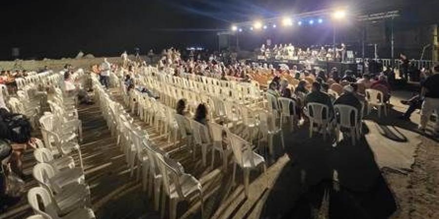 في لبنان.. مهرجان بـ"مقاعد فارغة"