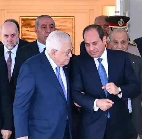 الرئيس السيسي يوجه رسائل هامة لمحمود عباس في تصريحاته اليوم