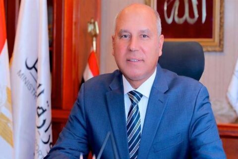 وزير النقل يعلن عن خطة للوصول إلى 40 سفينة تجارية بحلول عام 2030