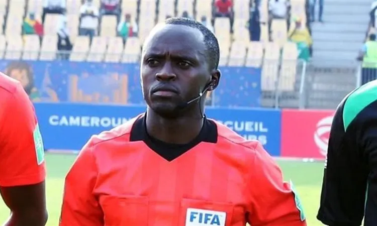 كاف يكشف عن حكم مواجهة مصر وأنجولا وسجله المميز مع الأهلي والزمالك