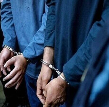 ضبط ثلاثة متهمين انتحلوا صفة مأموري ضبط لابتزاز أصحاب معارض أثاث في مدينة نصر