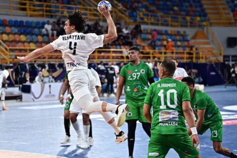 الزمالك يتفوق على درب السلطان المغربي في كأس العالم للأندية لكرة اليد بفارق 25 نقطة