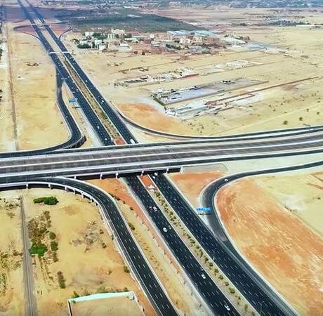 النقل تعلن عن إكمال المرحلة الثالثة لتطوير الطريق الدائري خلال عامين