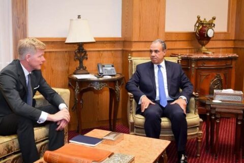 وزير الخارجية يناقش المستجدات في اليمن مع المبعوث الخاص للأمين العام للأمم المتحدة