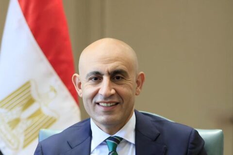 تفاصيل جديدة حول عقود معلمي الحصة تشمل 96 حصة ومبلغ 4800 جنيه