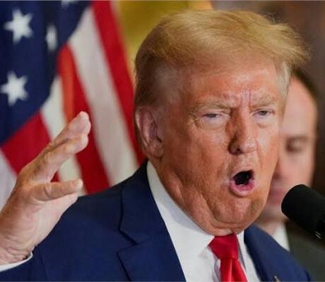 ترامب ينبه الاتحاد الأوروبي من احتمال انضمام كندا كعضو منتسب