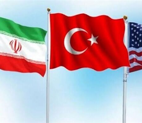 وزير خارجية تركيا يكشف عن تعاون دولي لإعداد مقترحات لوقف النزاع بين إيران وأمريكا