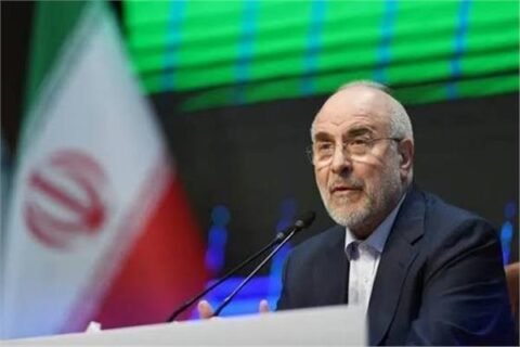 رئيس مجلس الشورى الإيراني يكشف عن الشروط المرسلة لواشنطن بشأن إعادة فتح مضيق هرمز