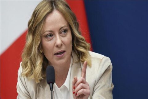 انتقادات لمشروع ميلوني لتحديد عدد الطلاب الأجانب في المدارس الإيطالية