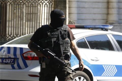 اعتقال المشتبه به في حادث إطلاق النار بواسطة قوات الأمن التركية