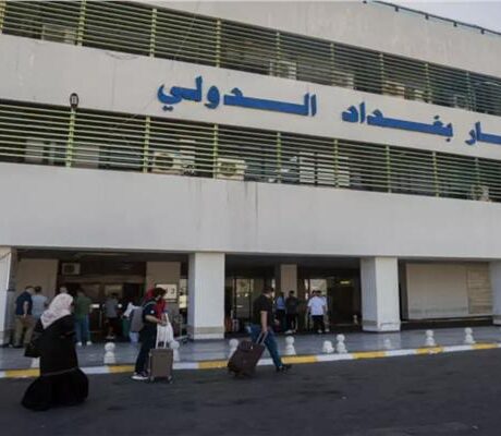 إيران توقف رحلاتها الجوية إلى بغداد ومسقط بدءاً من منتصف الليل