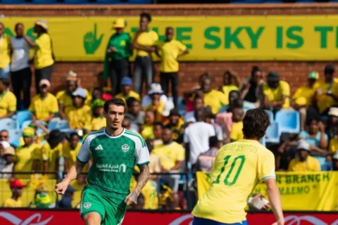 صن داونز يتوج بكأس القارات الثلاثة بعد انتصاره على الأهلي السعودي