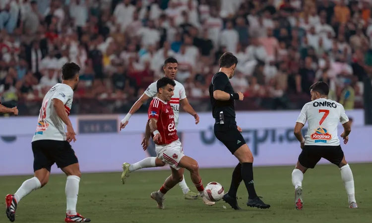 تساؤلات حول حارس مرمى الأهلي في مواجهة الزمالك