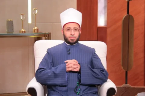 أسامة الأزهري يكشف: سيد قطب رأى أن مؤذن الأذان أشد كفراً من الجاهلية
