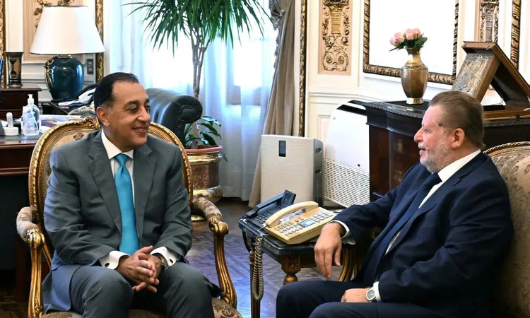 رئيس الوزراء يناقش مع محافظ البنك المركزي استراتيجيات لخفض التضخم وتعزيز التدفقات الدولارية