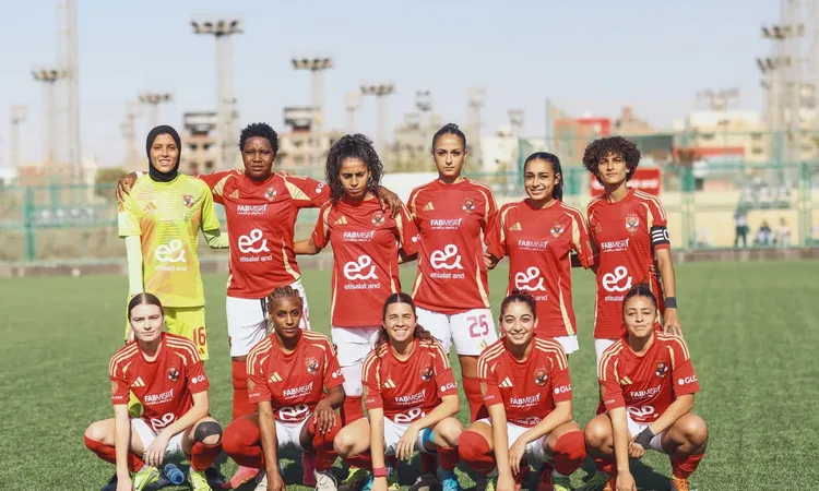 الأهلي يتقابل مع الزمالك في مباراة هامة ضمن بطولة الدوري في كرة القدم النسائية اليوم