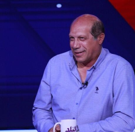 علاء نبيل يعبر عن استيائه من شوقي غريب بسبب تصريح مثير