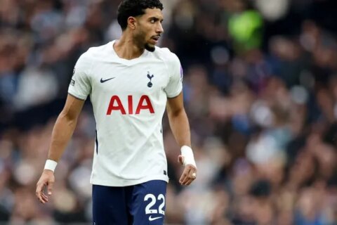عمر مرموش داخل التشكيلة الأساسية لتوتنهام في مواجهة أستون فيلا بالدوري الإنجليزي