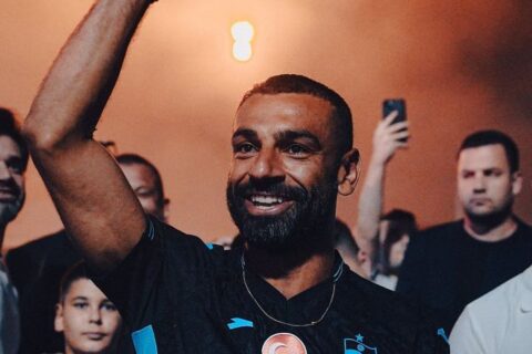 محمد صلاح يتلقى عقوبة منع من القيادة في بريطانيا لمدة 6 أشهر بالإضافة إلى غرامة مالية